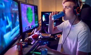 adolescent jocuri gamer bauturi energizante foto shutterstock jpeg