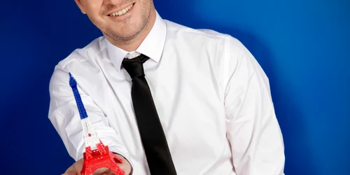 Julien Dassin foto Christophe Mourthé FGL PRODUCTIONS jpg