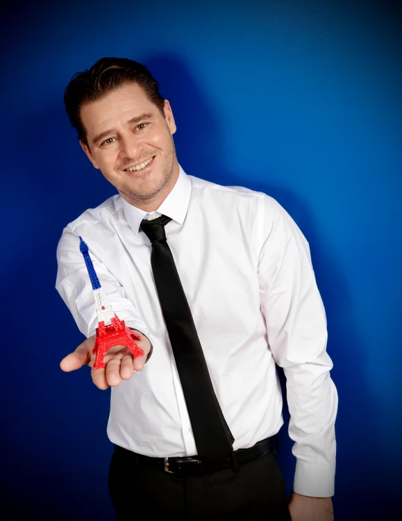 Julien Dassin a moștenit talentul și melancolia tatălui său Christophe Mourthé FGL PRODUCTIONS