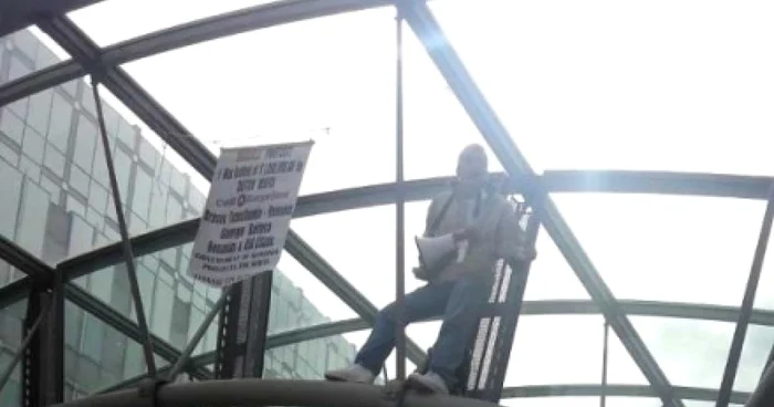 Protest pe Gara din Luxemburg. 