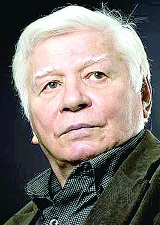 
    Ştefan Radof  