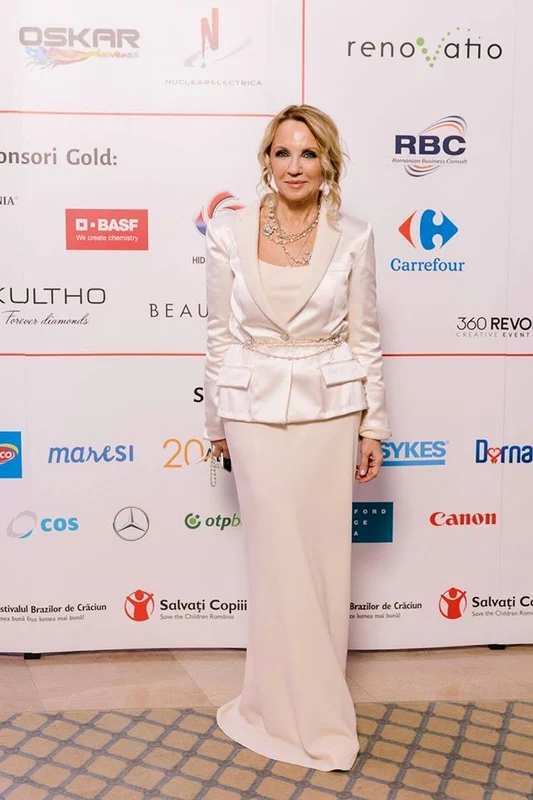 5 camelia sucu festivalul brazilor de craciun 2019 jpg jpeg