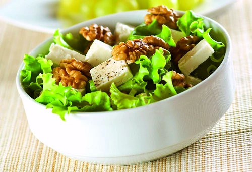 salata nuci jpeg