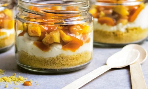 deliciu cu mere si caramel sarat jpg