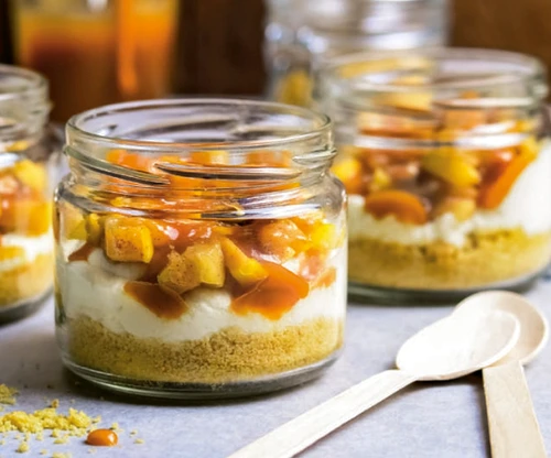 deliciu cu mere si caramel sarat jpg