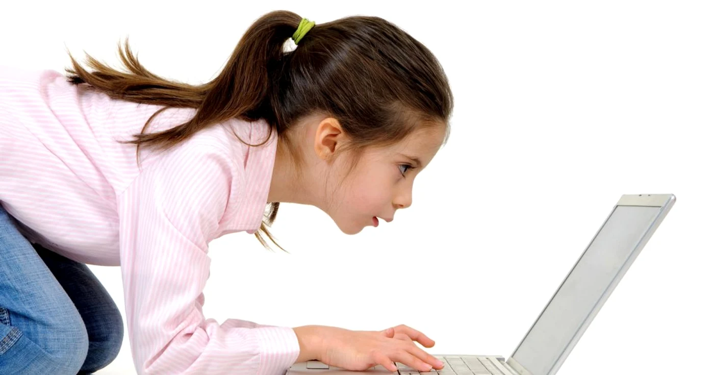 Din ce în ce mai mulţi copii au computerul lor personal