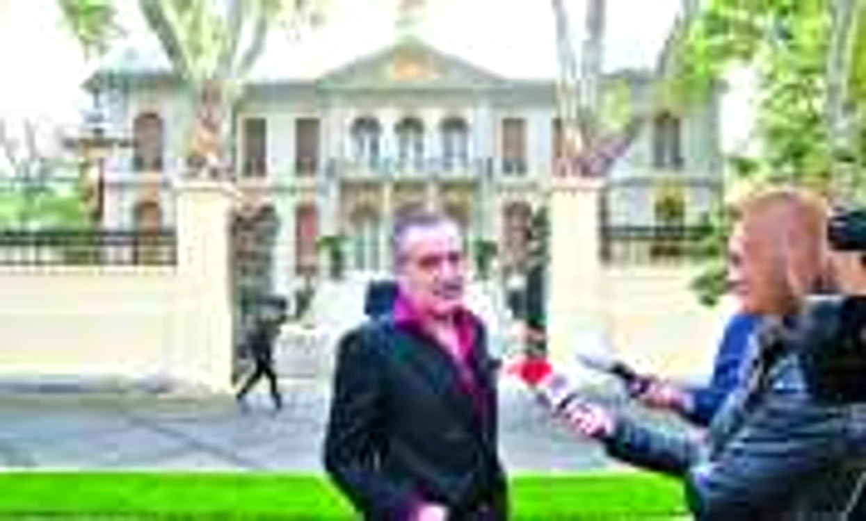 Gigi Becali este cunoscut pentru comportamentul său discriminator faţă de femei