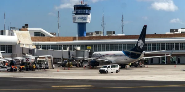 Aeroport Cancun FOTO Facebook 