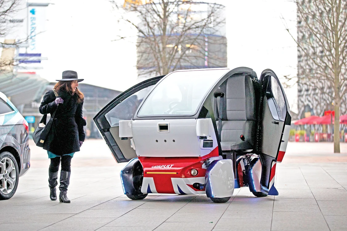 
    „LUTZ Pathfinder” poate prinde o viteză maximă de doar 25 km/hFoto: AP/AFP  