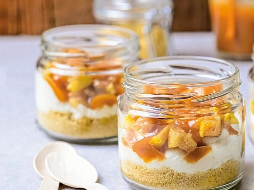 mini cheesecake cu caramel sarat jpg