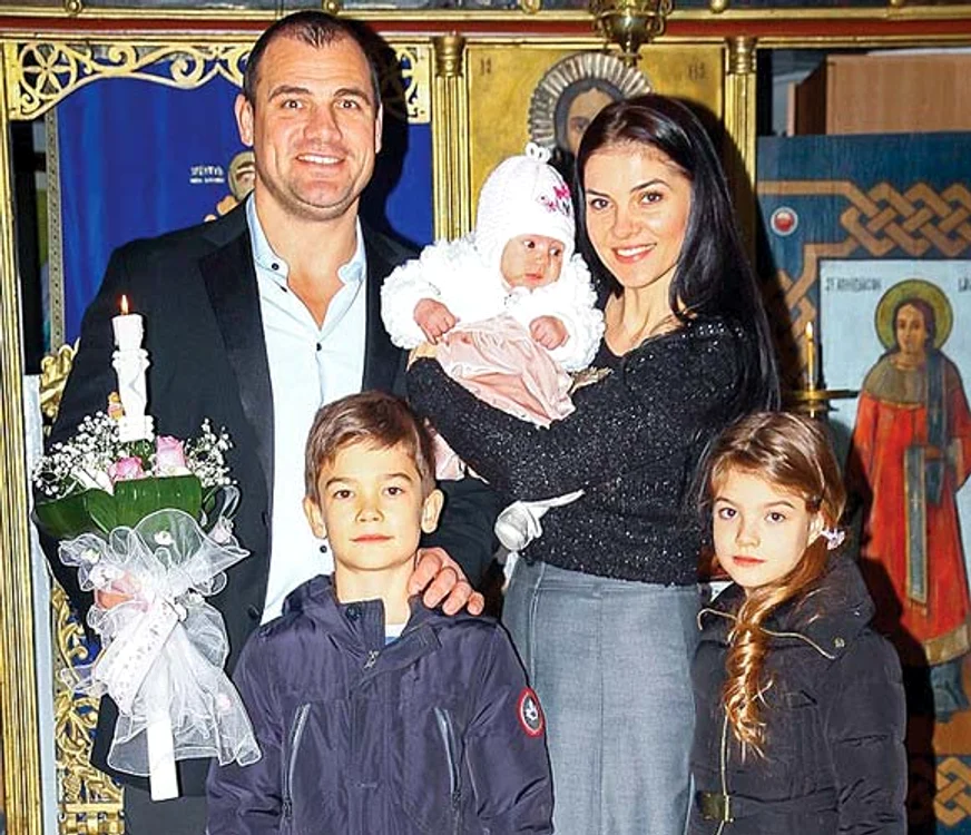 Maria și Ionuț Iftimoaie au împreună trei copii: Nicole, Ionuț și finuţa lor, Andreea 
