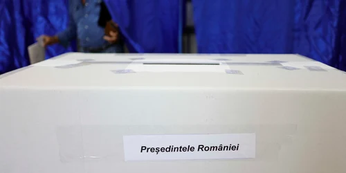 Declarație de presă susținută de șeful misiunii de observare a Office for Democratic Institutions and Human Rights (ODIHR) pentru alegerile prezidențiale din România, Eoghan Murphy, în Bucuresti. FOTO Inquam Photos / Octav Ganea