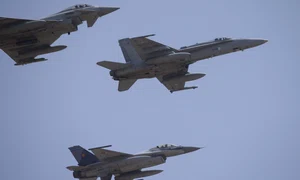 Ceremonia de certificare a detașamentului Forțelor Aeriene Finlandeze sosite în România, care vor executa misiuni de Poliție Aeriană Întărită (Enhanced Air Policing) sub comanda NATO, la baza militară de la Mihail Kogălniceanu, județul Constanța. FOT
