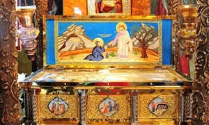 Moastele de la Athos ale Sfintei Magdalena, motiv sa vizitezi manastirea Pantocrator  Sursa foto crestinortodox ro, facebook com Manastirea Pantocrator jpg
