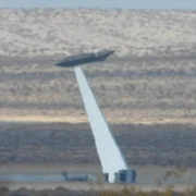 aeronava misterioasă jpg