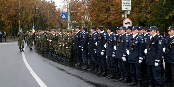 Patru plutoane de militari MApN şi MAI au participat la festivitate