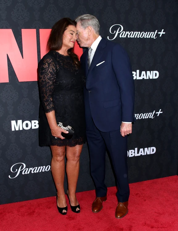 Keely Shaye Smith și Pierce Brosnan la premiera „MobLand” din New York, Profimedia (4) jpg