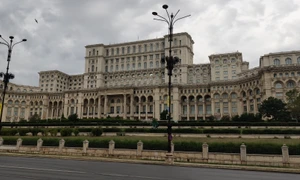 Casa Poporului Palatul Parlamentului FOTO Calin Gavrilas jpg