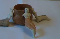 Statuete specifice culturii Cucuteni pot fi admirate online jpeg