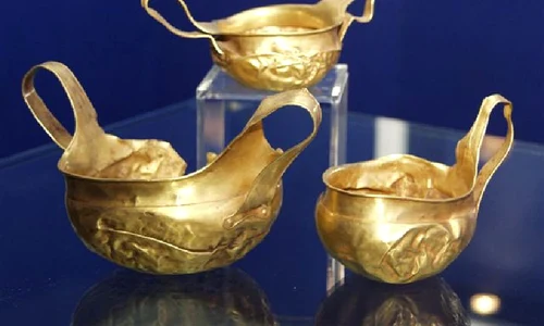 Tezaurul de la Rădeni (foto: Facebook / Vasile Diaconu – archaeologist)