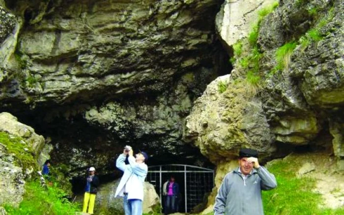 Peştera Polovragi (Foto: adevarul.ro)