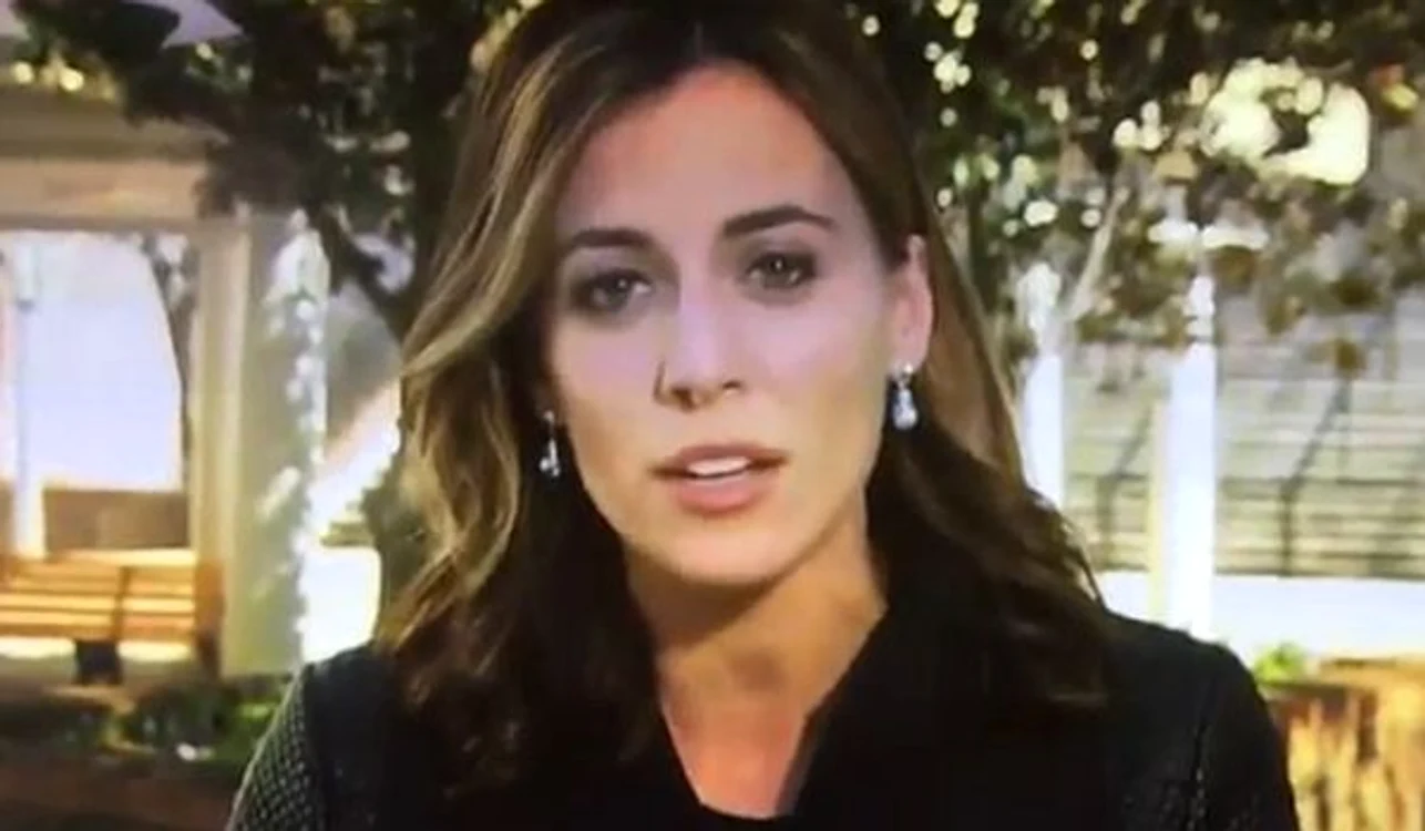 
    Reportera Hallie Jackson s-a făcut de râs în timp ce prezenta știrilefoto: captură video  