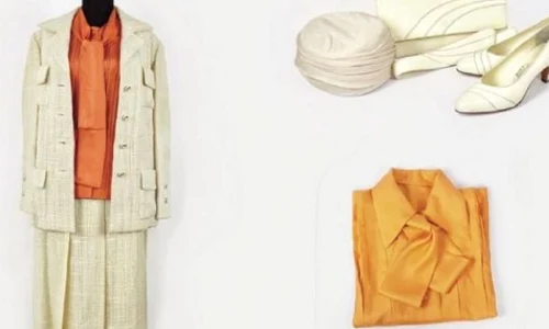 Obiecte de colecţie ale familiei Ceauşescu, scoase la licitaţie jpeg