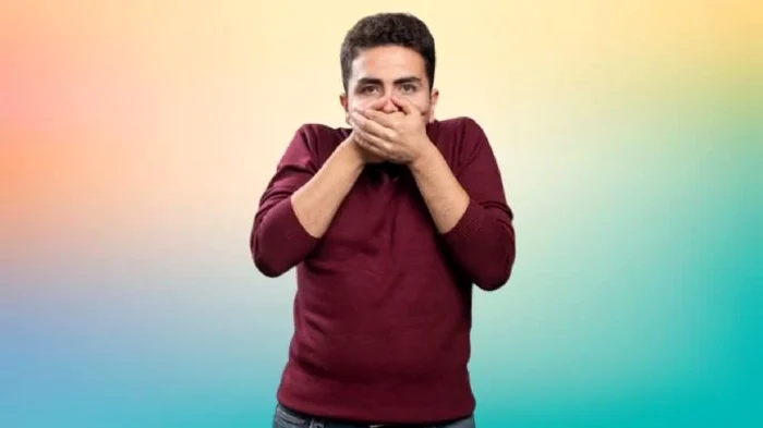 Elimină mirosurile neplăcute din gură, dimineața, cu această apă de gură de casă.