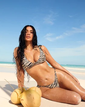Kim Kardashian, Instagram