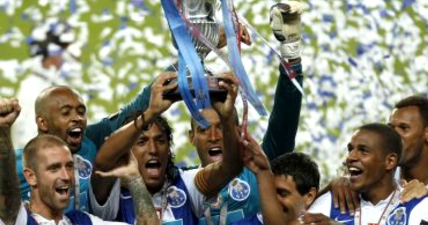 FOTBAL: FC Porto, fără Săpunaru, a cucerit Supercupa Portugaliei