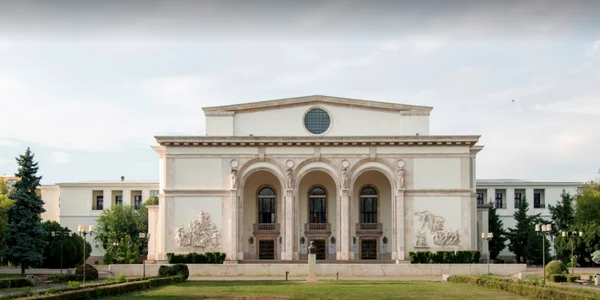 Opera Naţională Bucureşti