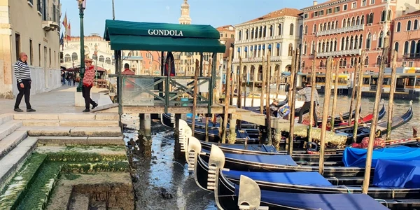venetia fara apa - canale secate. foto Profimedia