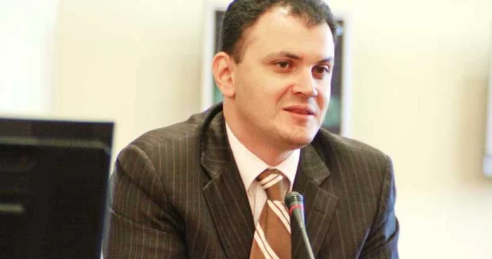 Sebastian Ghiţă, patronul Asesoft, a lăsat Realitatea Media cu licenţa şi cu datorii