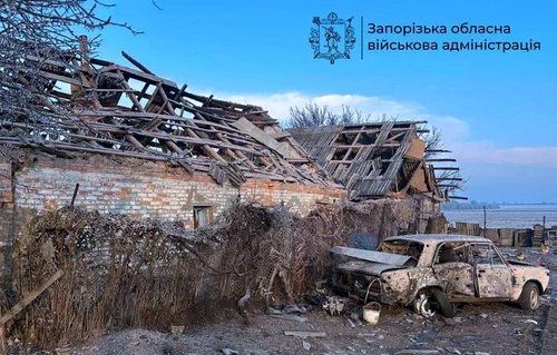 Două persoane au murit, după un atac rusesc la Dnipro FOTO: Telegram/ Astra