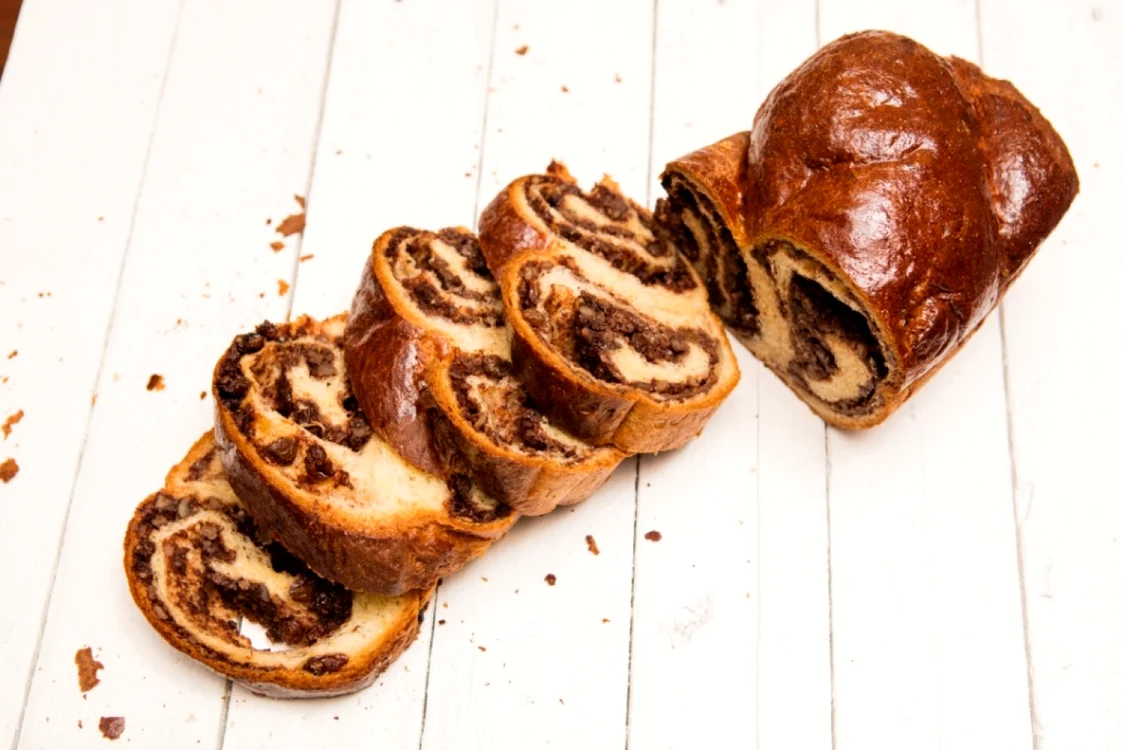 Ingredientele folosite pentru prepararea deliciosului cozonac trebuie să aibă aceeaşi temperatură