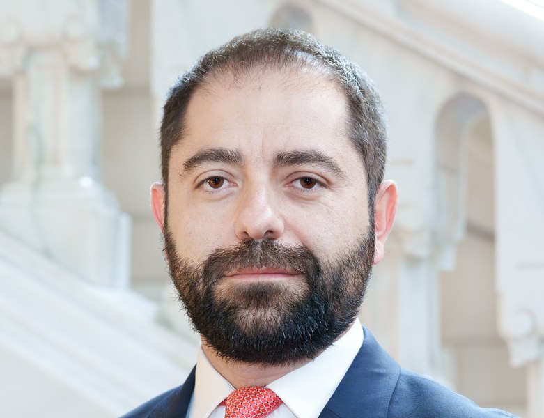 Radu Burnete: „Derapajele fiscale au început în 2017. Majoritatea guvernelor au menținut o traiectorie fiscală nesustenabilă”