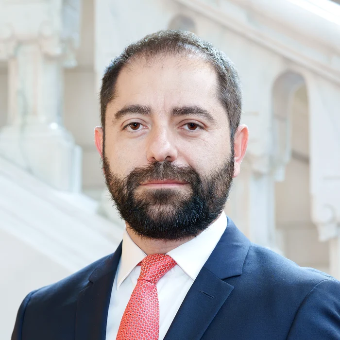 Radu Burnete: „Derapajele fiscale au început în 2017. Majoritatea guvernele au mentinut o traiectorie fiscală nesustenabilă”
