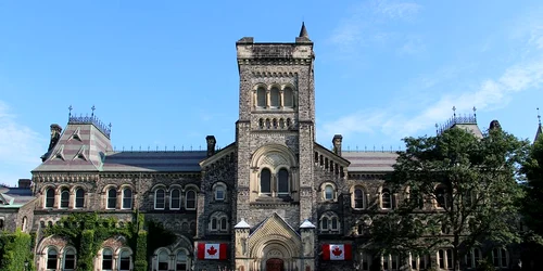 universitatea toronto2 jpg