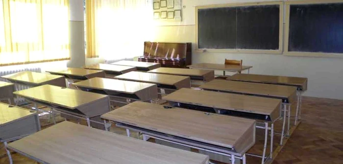 Cele mai şcoli sunt pregătite să-şi primească elevii din 15 septembrie.