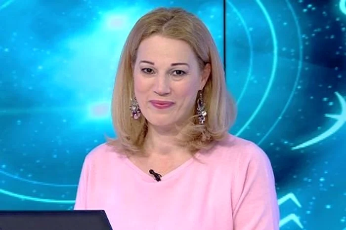 
    Horoscop zilnic 10 decembrie 2021: Camelia Pătrășcanu vine cu noi informații despre zodiiFoto: antena3.ro  