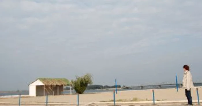 SLATINA:Plaja Olt este un loc pustiu
