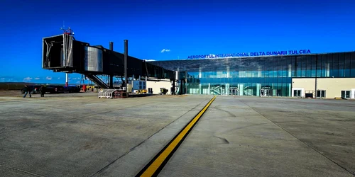 aeroportul tulcea jpg