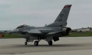 avion militar jpeg