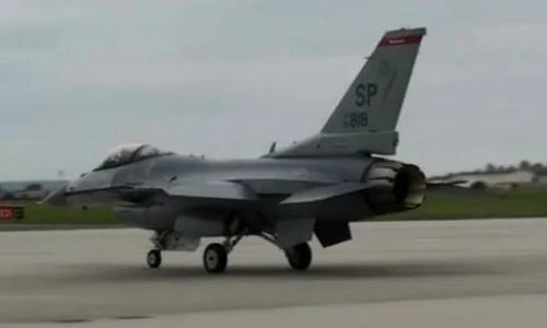avion militar jpeg