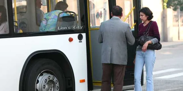 Autobuzele vor veni până în luna decembrie Foto.arhivă