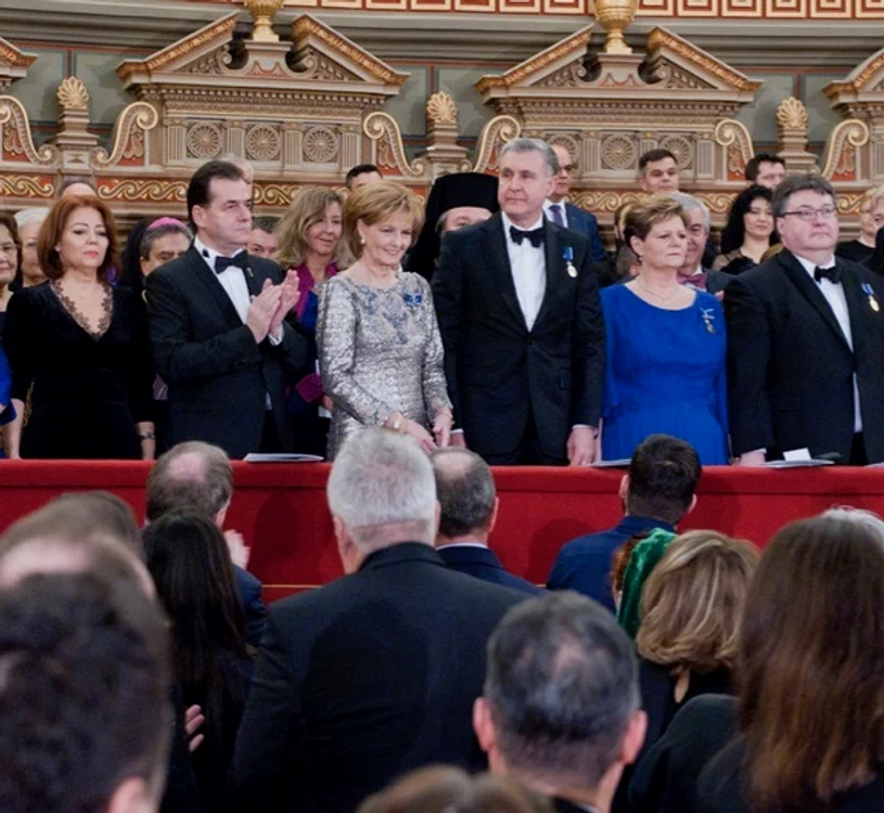 23 sotia lui orban mihaela concert regal ateneu la trei decenii de la revenirea in tara a familiei regale 19 jpg jpeg