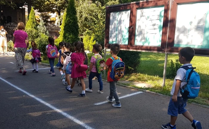 Şcoală din municipiul Constanţa foto: Călin Gavrilaş