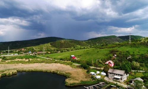 lacul stiucilor jpg