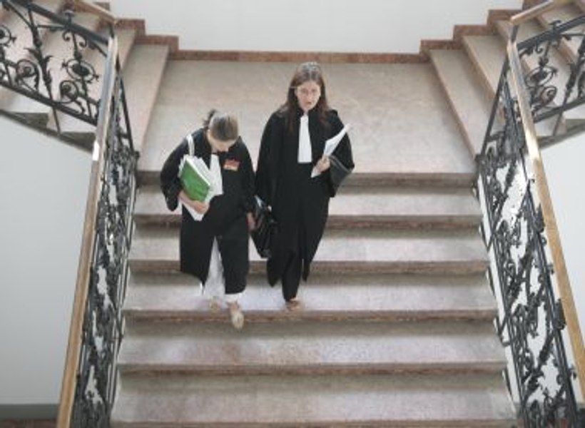 USR riscă să rămână în beznă. Partidul este chemat în judecată pentru o factură de energie restantă