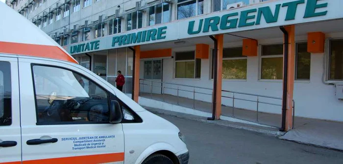 Femeia a ajuns la Unitatea de Primire Urgenţe a Spitalului Judeţean
